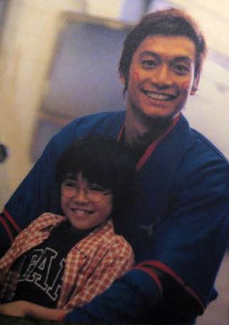 SMAP5人が解散「しない」と初めて明言「覚悟を決め、前へ」