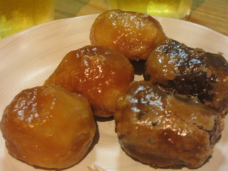 今日は和菓子の日