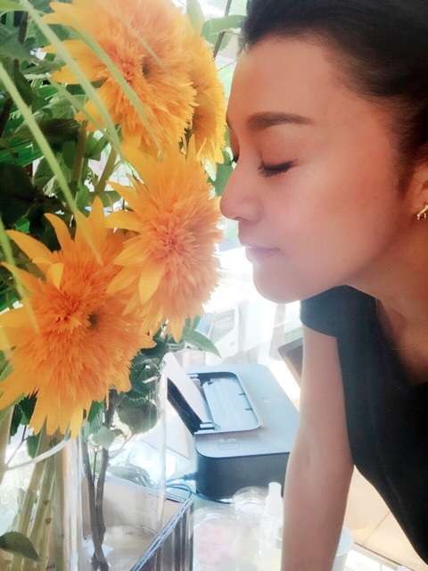 すみれ&藤原紀香&早見優、熊本支援チャリティーで豪華3ショット