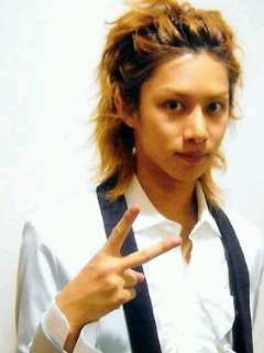 SMAP5人が解散「しない」と初めて明言「覚悟を決め、前へ」