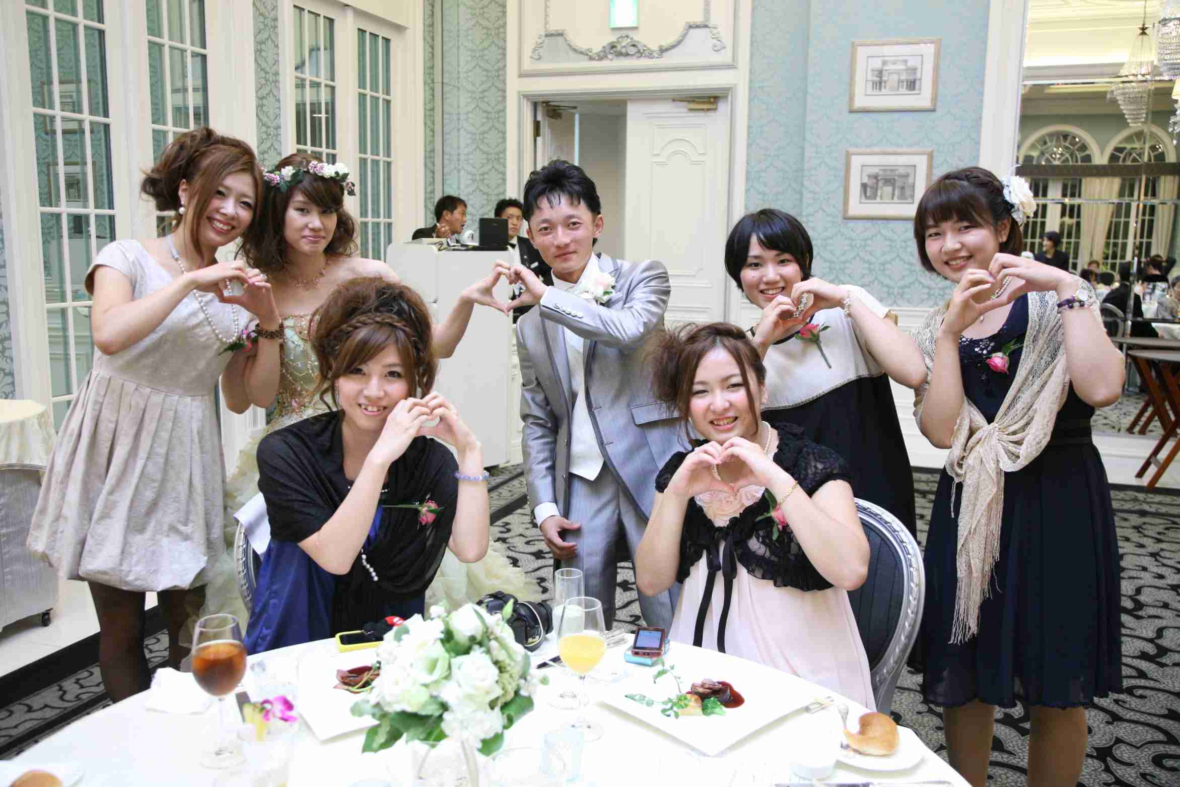 結婚式での羽織りもの