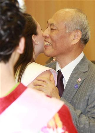 舛添要一都知事に新疑惑！休日に公用車で「N響『第9』コンサート」へ
