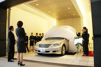 レクサス(LEXUS)納車式がやばい！あまりのやばさに拒否したいとの声も /動画付 - NAVER まとめ