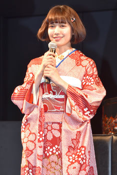 二階堂ふみ、菅田将暉との交際否定「お友だち」と口パクで表現
