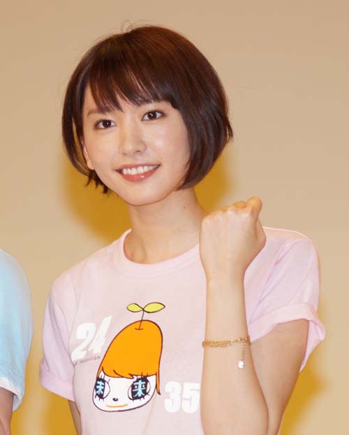 「ショートカットが似合う芸能人10」3位波瑠より上の意外な1位って？