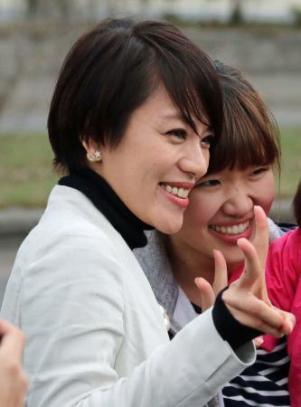 今井絵理子が応援演説、第一声に「かわいい」と掛け声も