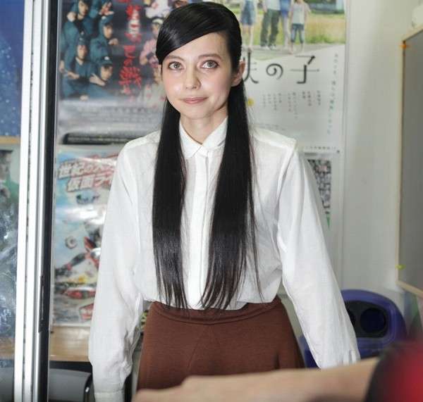 最後のチャンスになりそうなベッキー…失敗すれば“バッシング”過熱 - ライブドアニュース