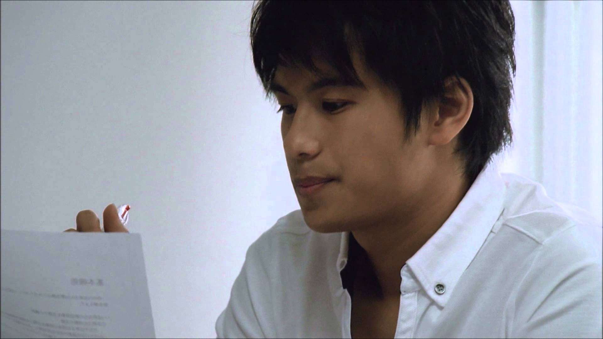 docomo thanks「とある留学生と、私。」前篇 桑田佳祐 山下リオ 森崎ウィン - YouTube
