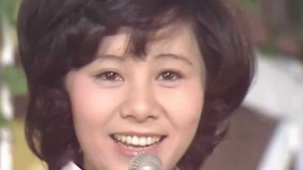 「恋人たちの港」　天地真理さん - YouTube