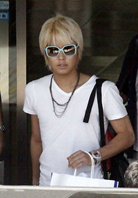 NEWS・手越祐也、“キスマーク疑惑”に激怒！　「愚かな行為は絶対にしない」と全否定 | サイゾーウーマン