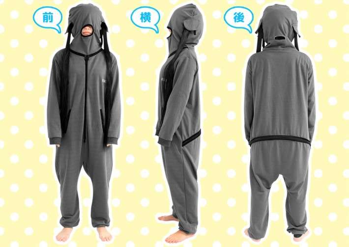 宅配便を受け取るときの服装