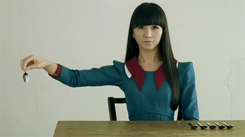 中毒性の高い曲を淡々と述べるトピ