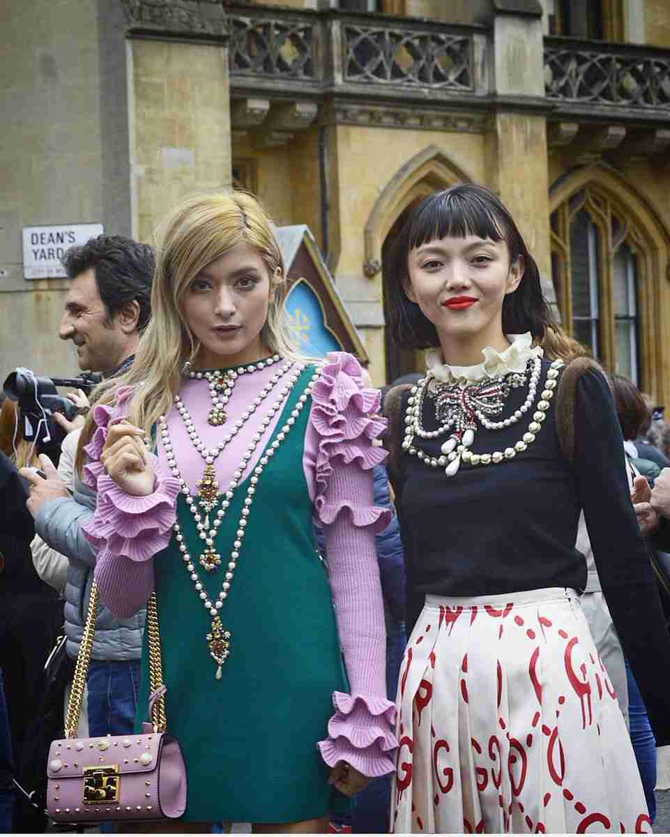 ローラの“バスタブ”ショットに「これは歴史に残る可愛さ」
