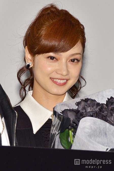キンタロー。旬モノマネに賛否、初披露“平愛梨”には厳しい意見も。
