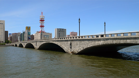 素敵な橋の画像