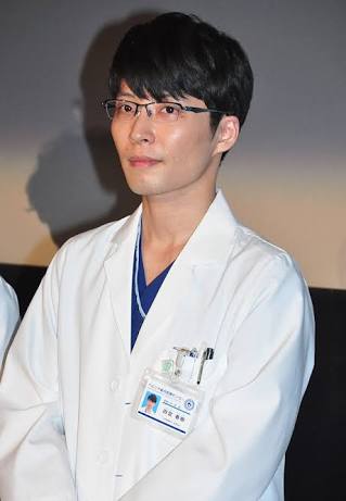 好きな男性アーティストは?