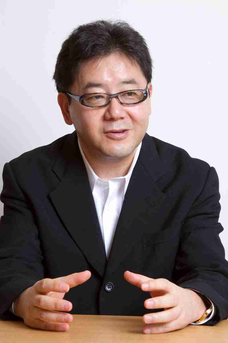 秋元康氏が代々木アニメーション学院の名誉学院長に就任