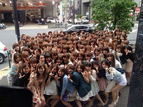 日本の入社式は気持ち悪い 同じ髪型 靴 スーツを揃え 個性がなくなっている ガールズちゃんねる Girls Channel
