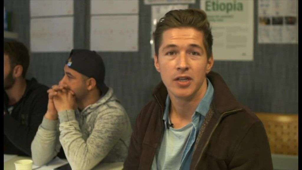 女性との接し方からレイプの定義まで　ノルウェーで移民に講座 - BBCニュース