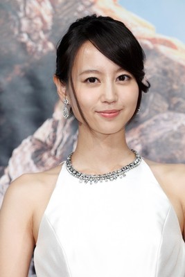 堀北真希が妊娠  出産予定は来年1月