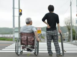 「親を捨てる」という選択…自分を犠牲にして親の介護する必要あるのか