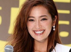 中村アン　自撮りをするためだけに飼っている犬を「嫌いです」と告白