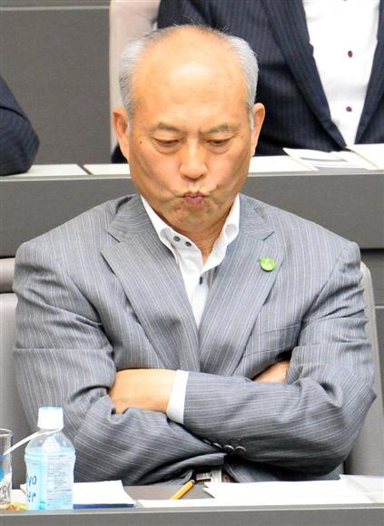 舛添氏追及・都議会一般質問（９）「政治家だったら出処進退でしょう！」叫ぶ若手議員に舛添氏「一歩一歩、信頼回復を」：イザ！