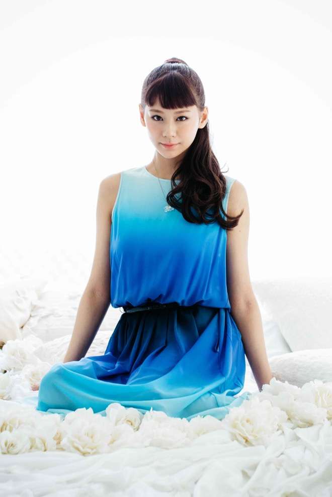 “奇跡の45歳”永作博美にCM共演の22歳・新木優子よりも「かわいい」の声