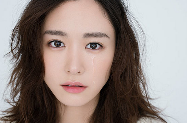 おでこを出している芸能人の画像を貼るトピ