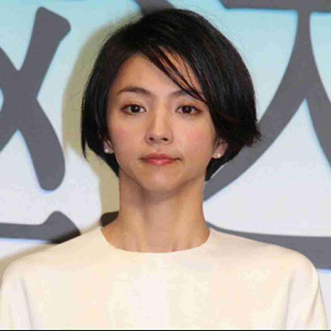 美人になりたければ小顔を目指すべき 。
