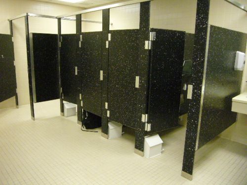 NY市、共有スペースのないトイレは男女の区別禁止…「ジェンダーニュートラル（性別不問）」にすることが義務づけられる