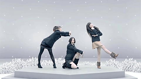 中毒性の高い曲を淡々と述べるトピ