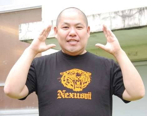 三瓶、長友選手＆平愛梨の結婚「さんせ〜です」　ラブラブぶり明かす | ORICON STYLE