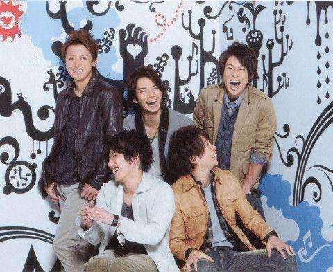 ジャニーズメンバーの笑顔の画像を貼るトピ