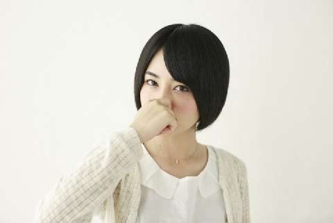 「柔軟剤の匂いがキツい」職場の同僚から苦情を受けたら「使用」をやめるべき？ - 弁護士ドットコム