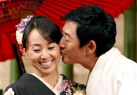 ひたすら芸能人同士の夫婦を上げてくトピ