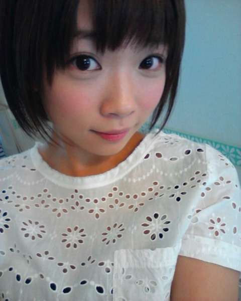 セクシータレント 紗倉まなの金髪ショートに反響「かわいすぎるー！」「きゃわわ」