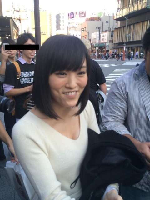 自撮りで可愛く撮る方法