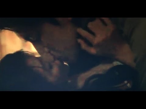 【武井咲，キスシーン】クローバー，大倉忠義と武井咲のキスシーン！！ - YouTube