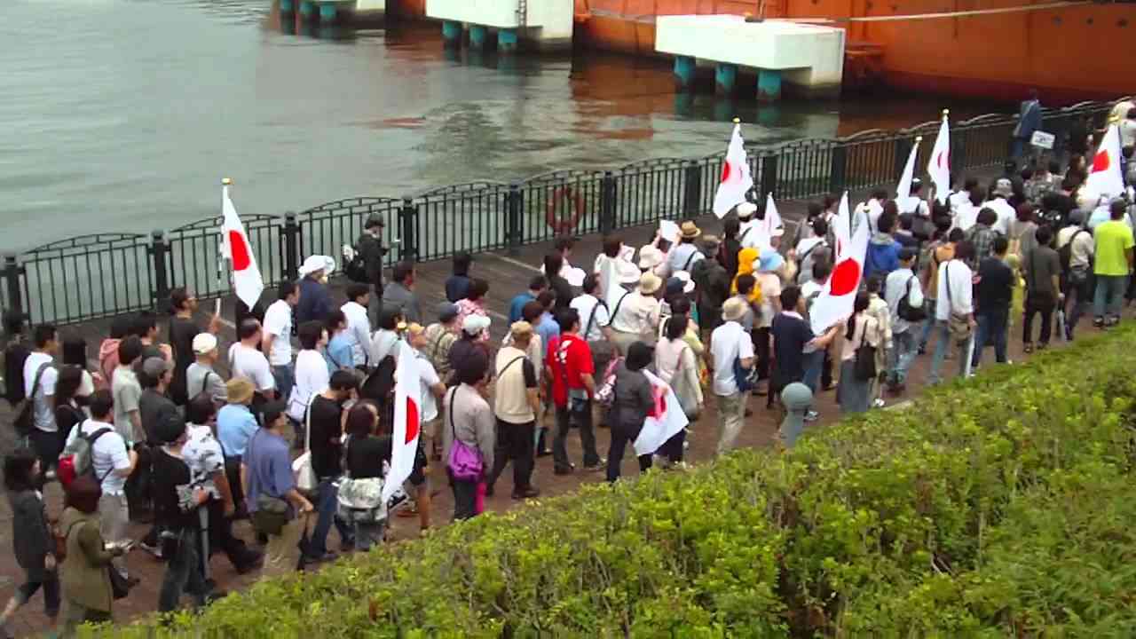 フジテレビ抗議デモ2011/08/21（1/4）青海北ふ頭公園 - YouTube