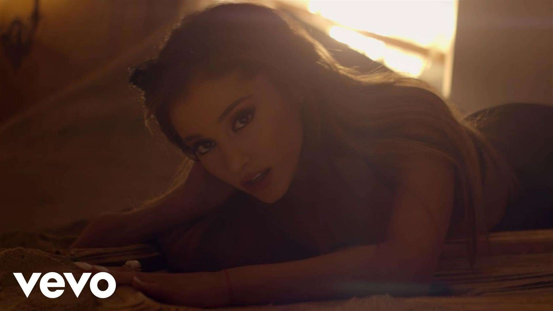 Ariana Grande, The Weeknd - Love Me Harder - YouTube