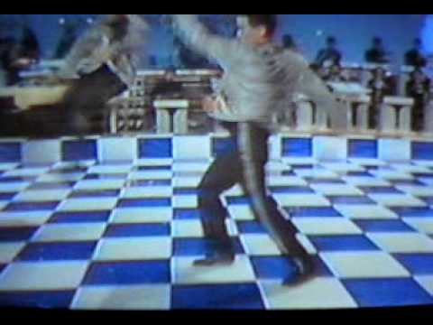 少年隊　まいったネ今夜　　画像悪し - YouTube