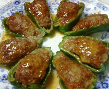 ピーマンをたくさん貰いました！あなたならなに作る？
