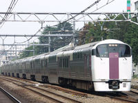 小池百合子候補「二階建て車両で満員電車ゼロに」と訴え、東海道線の快速アクティは失敗したと突っ込まれる - NAVER まとめ