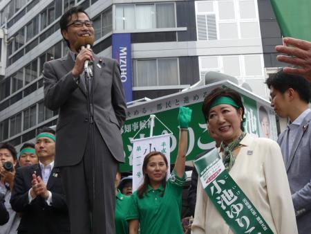 若狭勝議員が「引き締め」ものともせず、小池氏応援 （日刊スポーツ） - Yahoo!ニュース