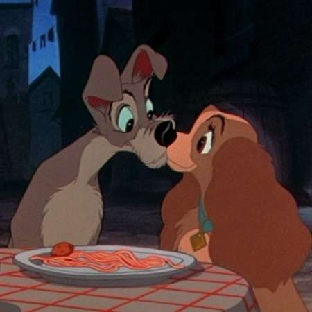 ファーストキスはいつ、どんなシチュエーションでしたか?