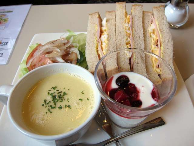 喫茶店にあってほしいメニューはなんですか