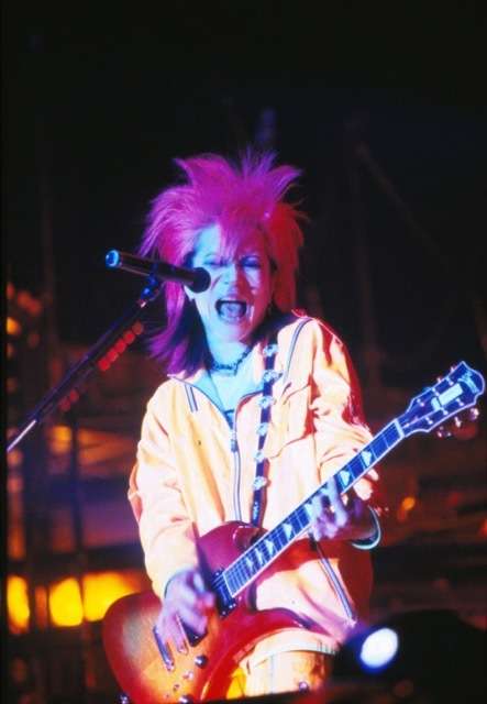 hide、伝説のライブ映像が臨場感溢れる3D映像＆音響となって復活 （M-ON！Press（エムオンプレス）） - Yahoo!ニュース