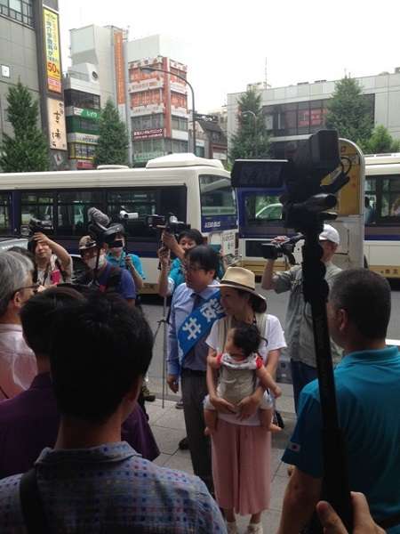【都知事選】鳥越氏「がんサバイバーへの偏見だ」小池氏発言を糾弾…生出演でバトル