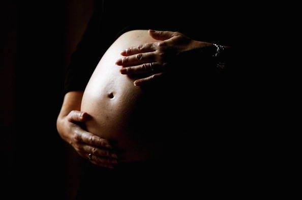 不妊治療「後進国」ニッポンの真実～件数は世界一なのに、出産率は世界最下位って…　この国を覆う「困った事情」 | 賢者の知恵 | 現代ビジネス [講談社]